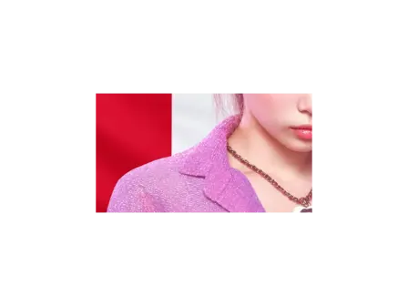 KIM CHAEWON — BANDERA PERÚ — detalle del sublimado