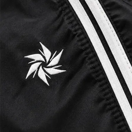ALLIED - BLACK AND WHITE — textura
