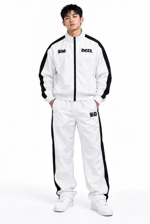 BIG DEAL - WHITE SUIT (BORDADO) — modelo